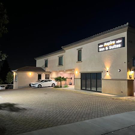 Aspire Inn & Suites Orange Εξωτερικό φωτογραφία